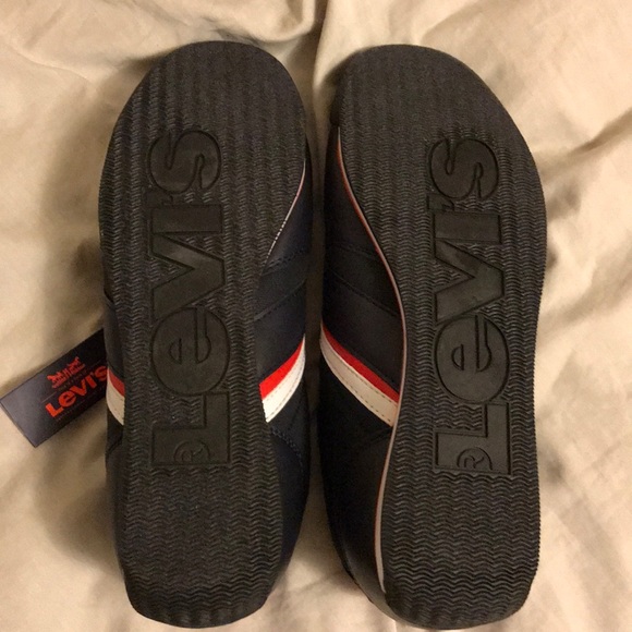 Levi’s shoes - Picture 7 of 7